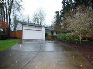 16677 SE Kingsridge Ct, Milwaukie, OR