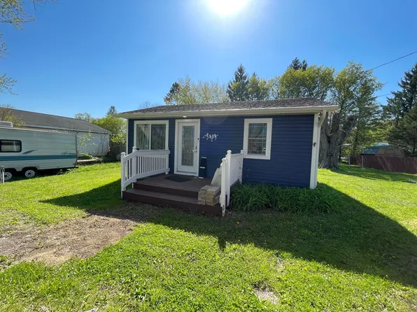 5157 N William St, Fountain, MI 49410