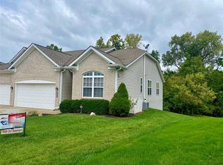 3946 Kristi Way, Greenwood, IN 46142