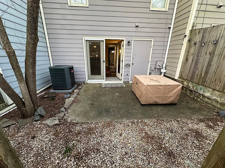 5504 Forest Oaks Dr — Photo 12