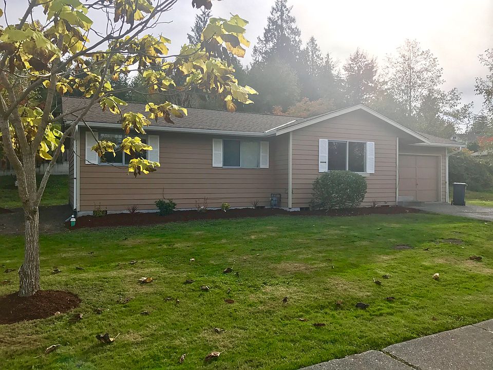 1st image of 3812 Seneca Dr