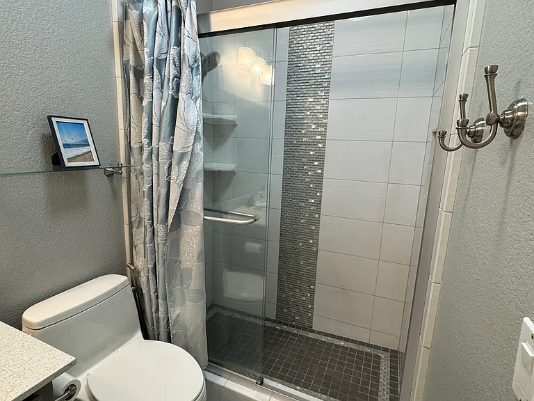 1370 Kerslake Cir — Photo 34