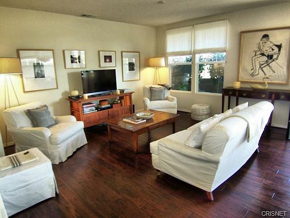 3rd image of 28630 Pietro Dr