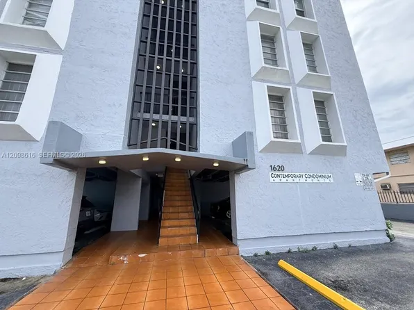 1620 SW 1st St APT 15, Miami, FL 33135