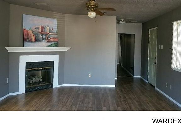4th image of 1941 W Riverbend Cir
