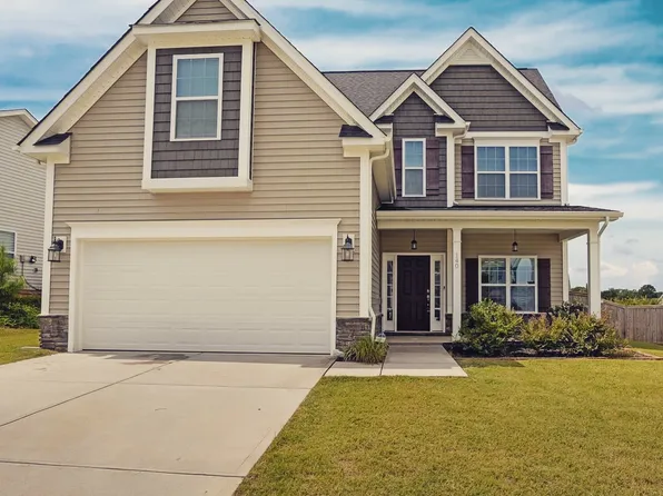 140 Douglas Fir Pl, Clayton, NC 27520