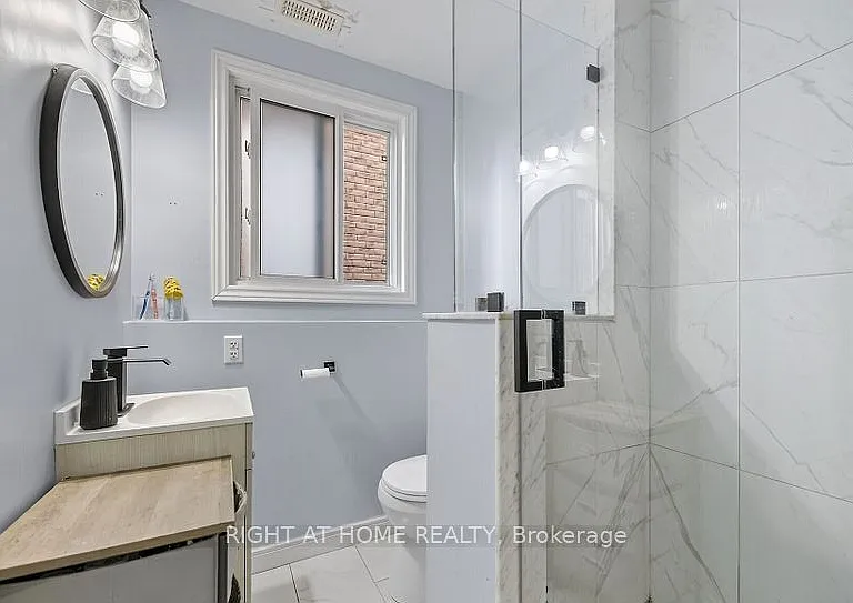 132 Dean Ave #BASEMENT — Photo 5