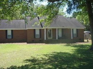 6106 Willow Rd, Albany, GA 31705