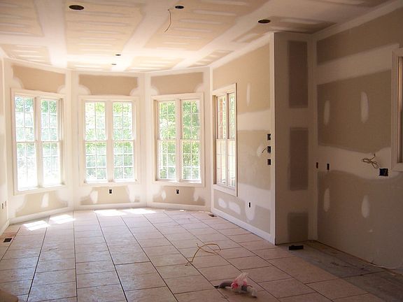 3rd image of 21331 Saddlecreek Dr