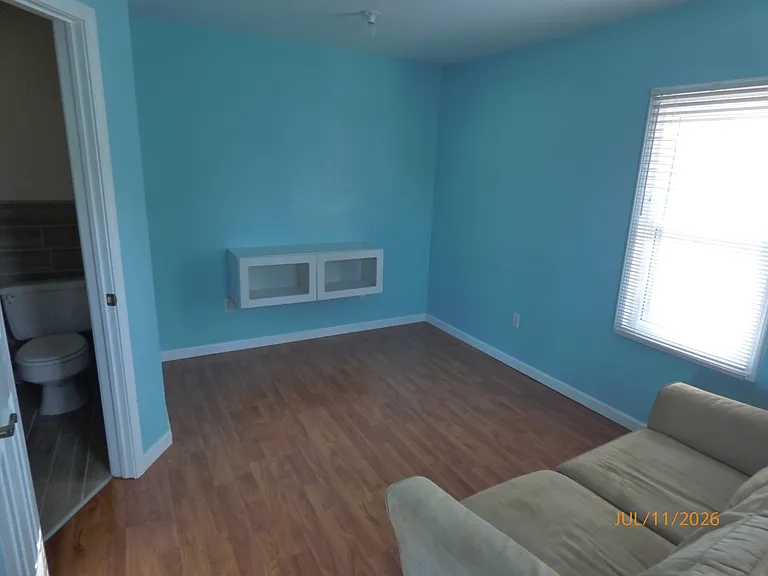 313 Stevenson St #2 — Photo 4
