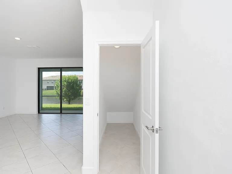 15218 Sunny Day Dr — Photo 28