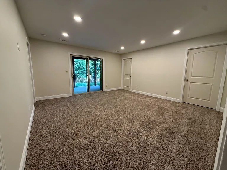 6802 Stanwood Dr — Photo 39
