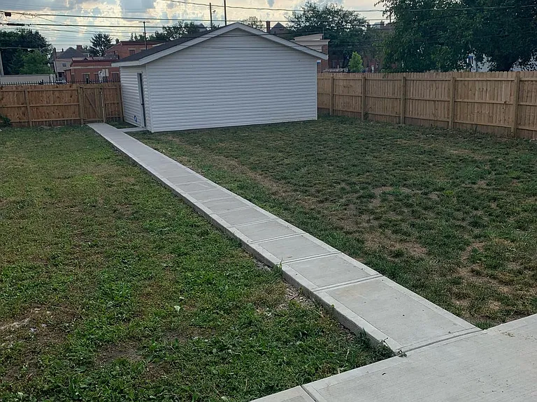 763 Wager St — Photo 8