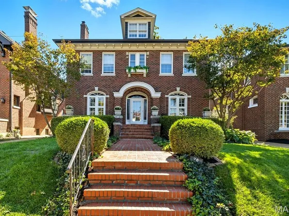 28 Arundel Pl, Saint Louis, MO 63105