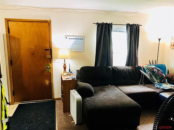 5th image of 524 Carney Ave