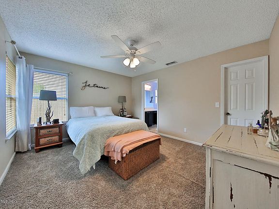 4th image of 508 Prosperity Lake Dr