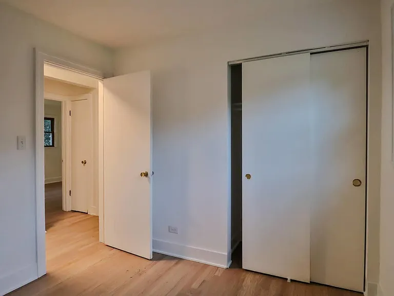 30W162 Claymore Ln — Photo 13