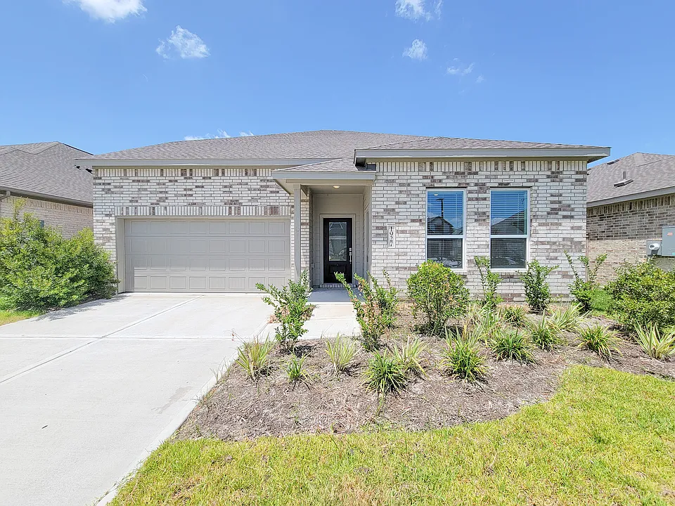 1927 Stargazer Ln