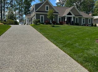 3509 Splitwood Rd, Toano, VA 23168