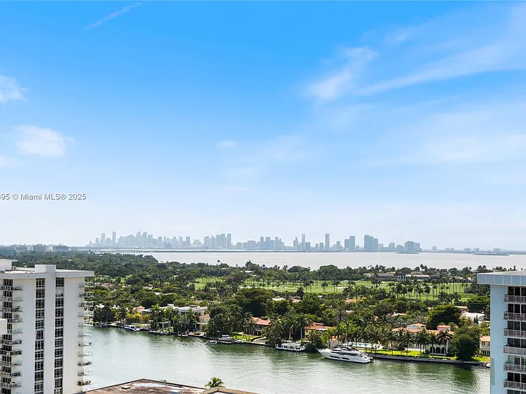 5875 Collins Ave #1902 — Photo 51