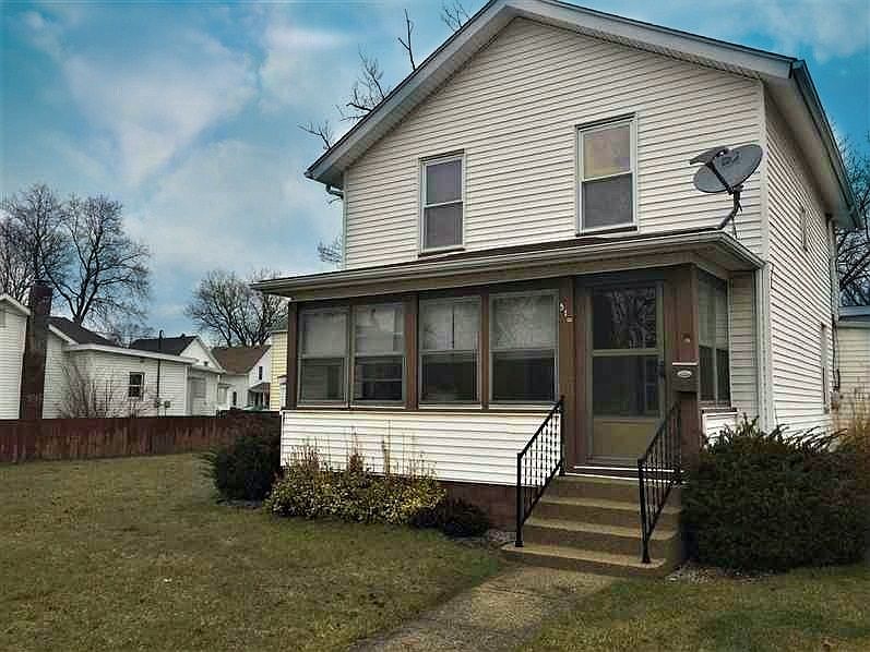 1st image of 510 E Lawrence St