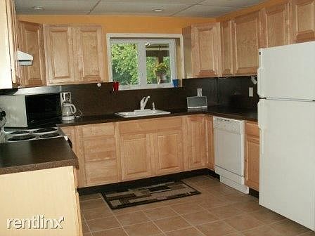 Basement Apt Kitchen