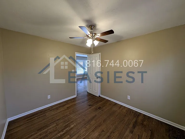 709 SE Green St — Photo 17