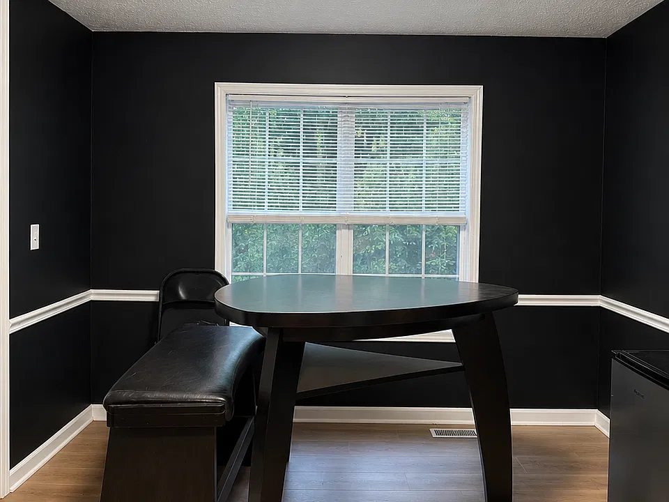 Dining room - Shared