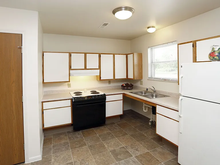 Jefferson Crossing Townhomes — Photo 17