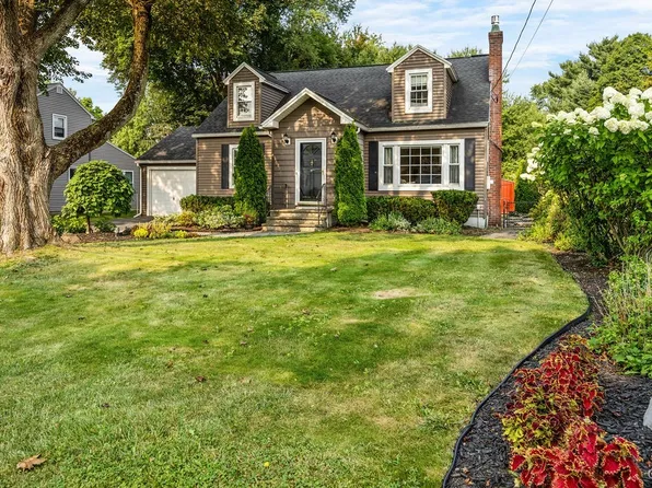 106 Haywood Rd, Syracuse, NY 13219