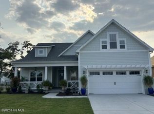 2250 Crescent Bay Dr, Southport, NC 28461