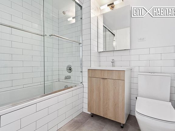 5th image of 6260 99th St APT 1410