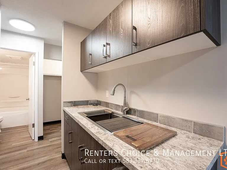 210 Mayor Magrath Dr N #204 — Photo 9