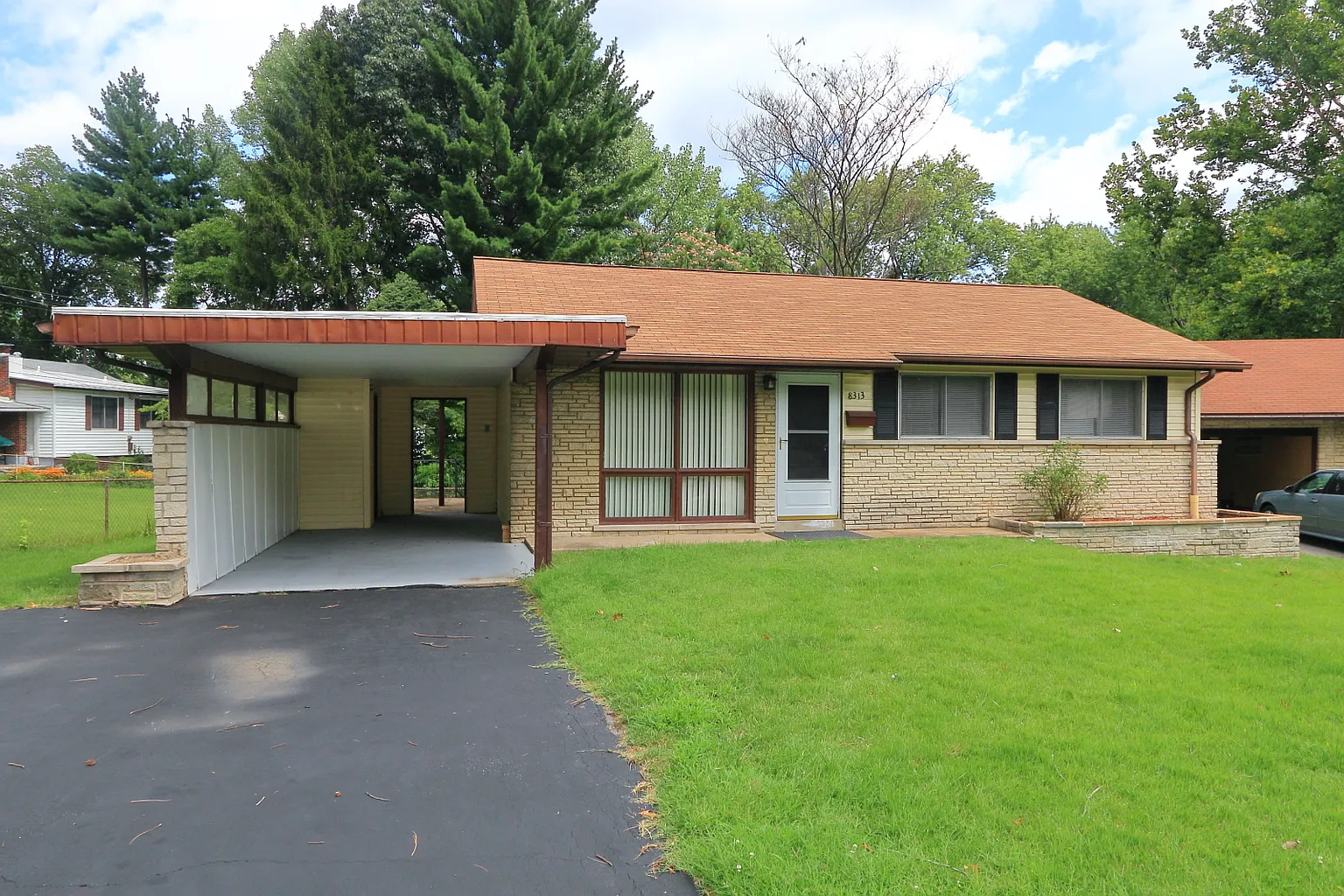 8313 Buddie Dr photo 1