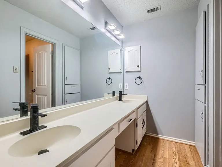 6422 Honey Hl — Photo 19