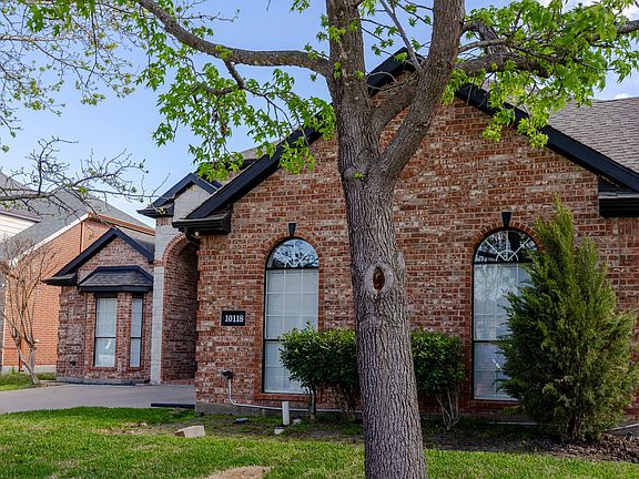 5th image of 10118 Saint Georges Dr