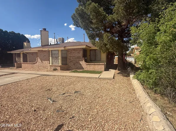 1947 Estrada Dr, El Paso, TX 79936