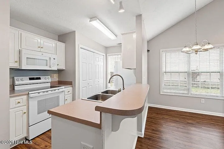 443 Northrop Pl — Photo 11