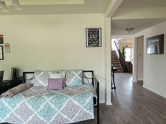 Study/ Formal Dining Room