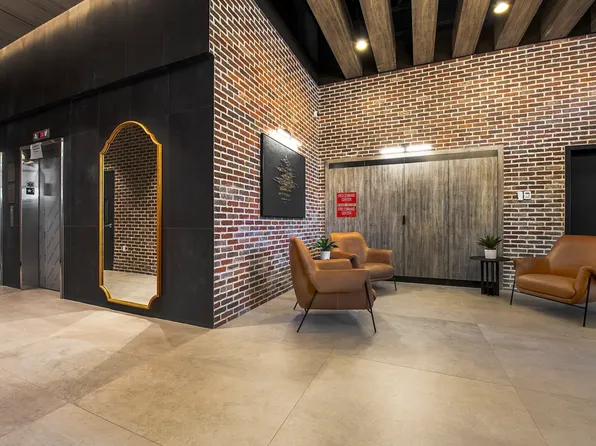 1856 Park Avenue image 8 of 22