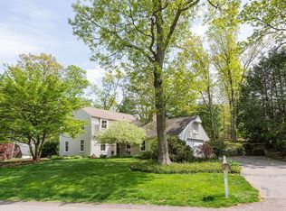 6 Old Wood Rd, North Attleboro, MA 02760