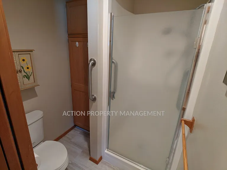 882 N Oxford Way — Photo 26