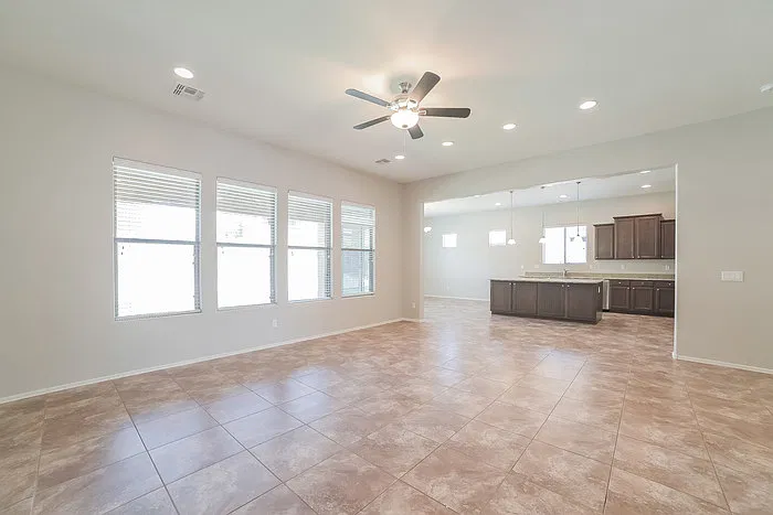3 bed, 2.5 bath, 2227 sqft, $2,345 — Photo 3