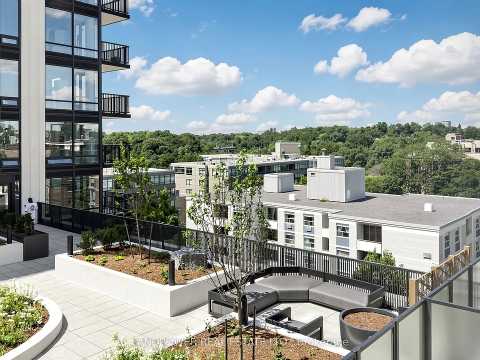 89 Montclair Ave #1026