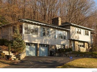 1075 Drewville Rd, Brewster, NY 10509