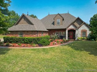 8463 N 66th Ave E, Owasso, OK 74055