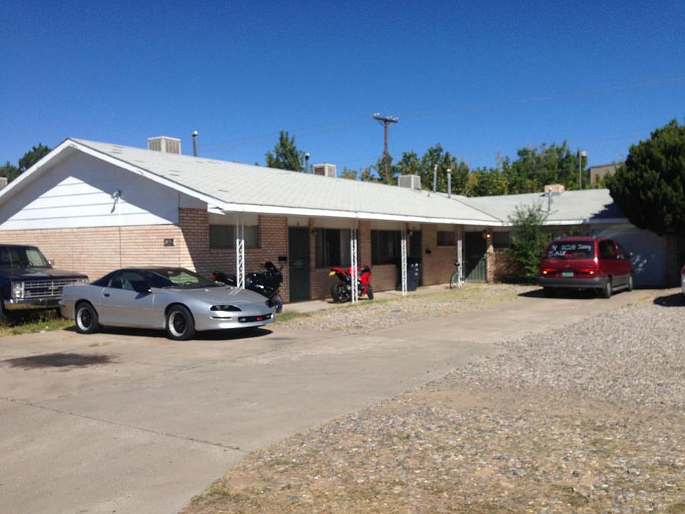 2nd image of 4617 Douglas Macarthur Rd NE