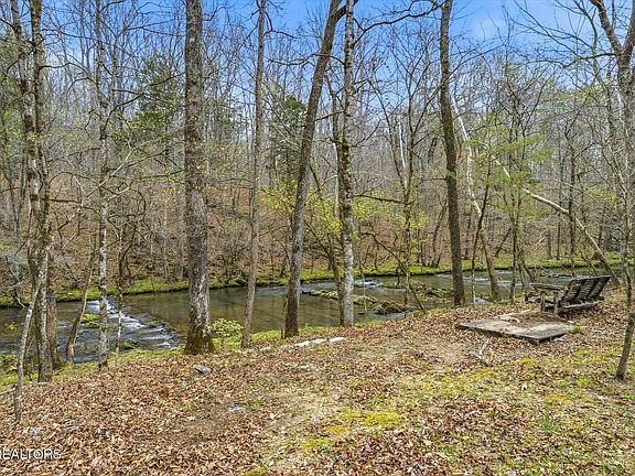 5th image of 285 Suddath Rd