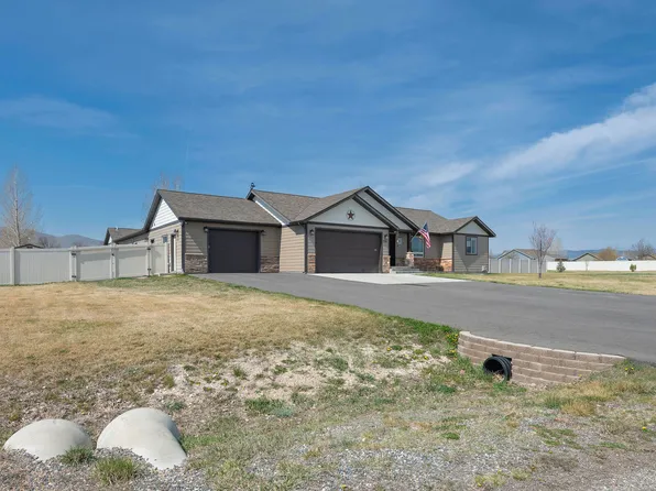 7120 Frontier Dr, Helena, MT 59602