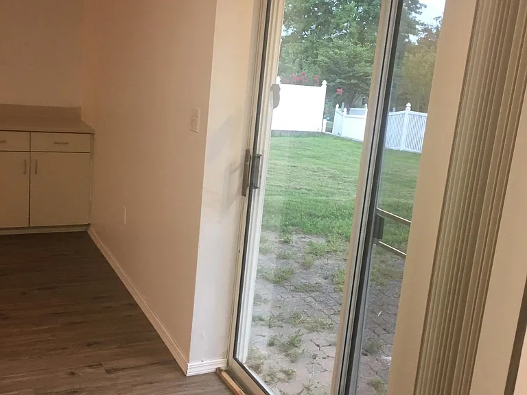 1862 Summitview Dr — Photo 43